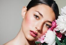 رژ گونه مناسب با نوع پوست خود را پیدا کنید و به درخشش طبیعی برسید!